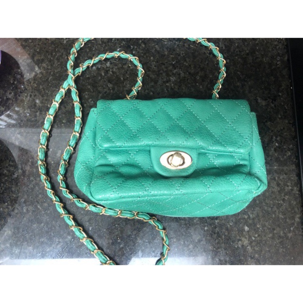 Urban Expressions Crossbody purse
